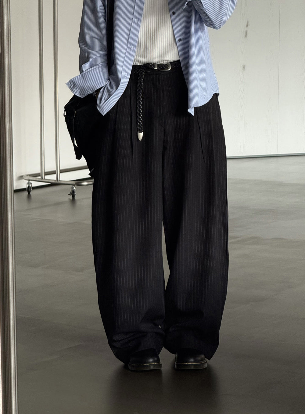 弧形 條紋 打褶 彎刀 西裝褲 / 2 色