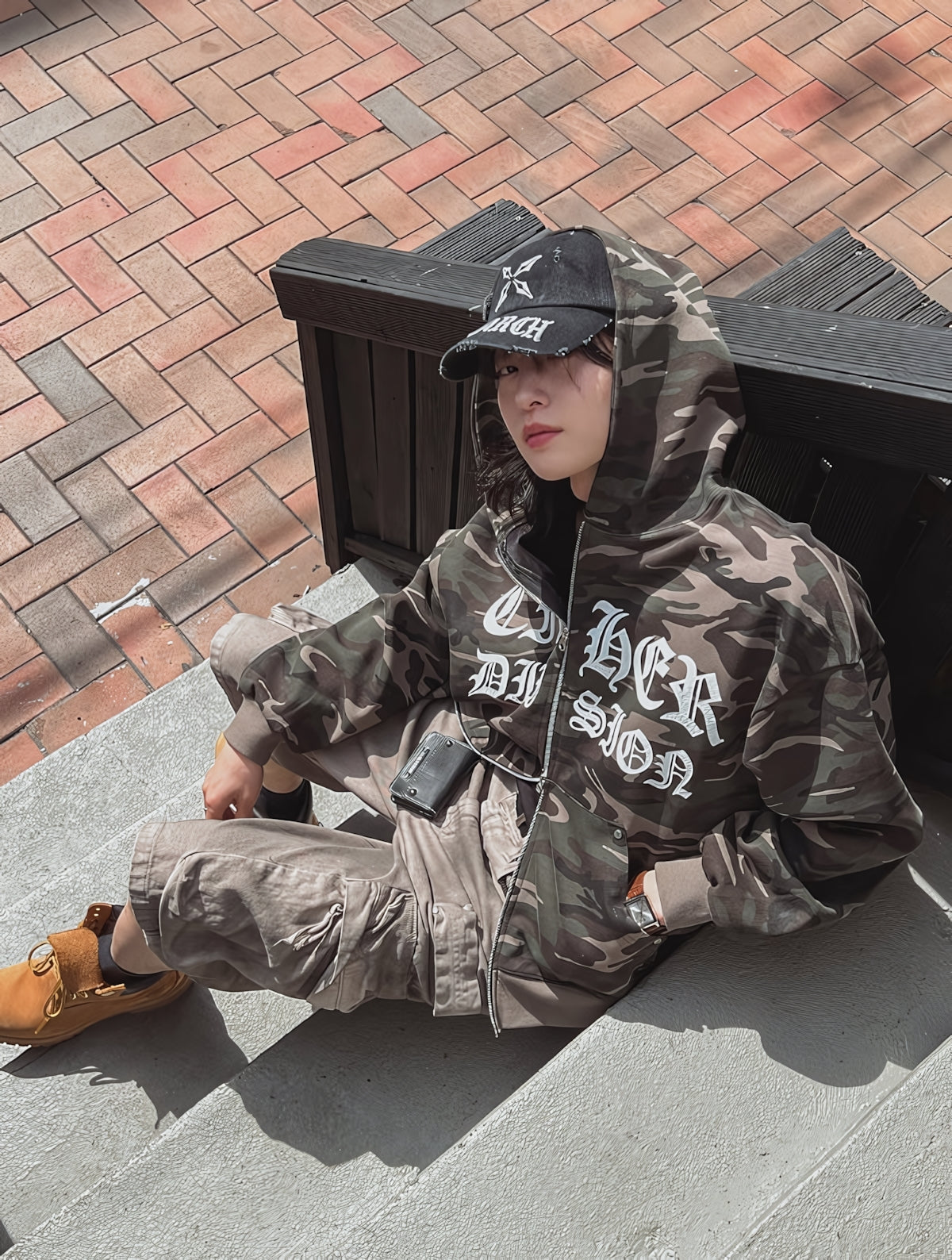 迷彩 哥德字體 雙拉鍊 連帽 外套 / 2色