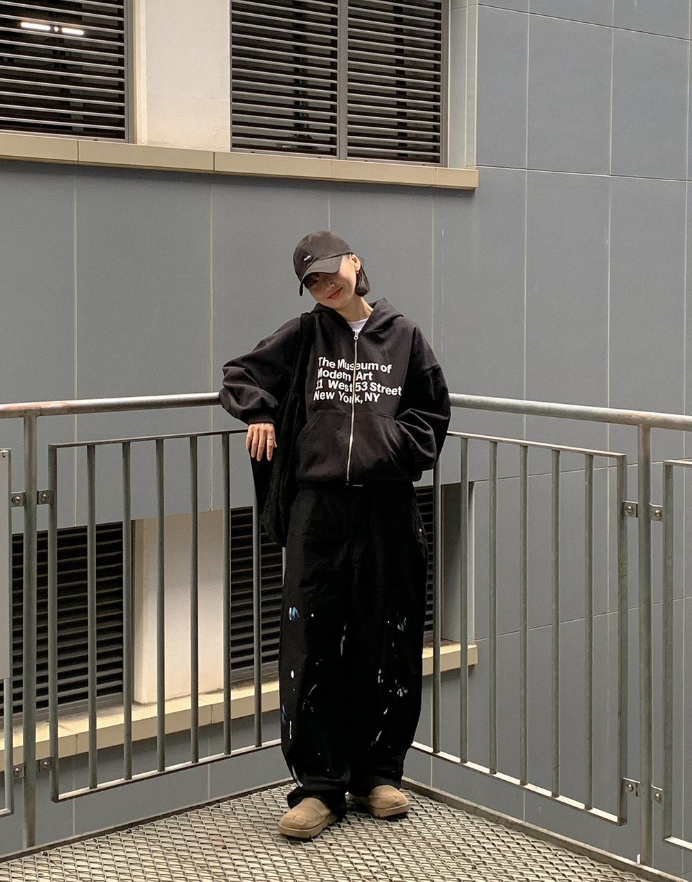 藝術 字母 印花 寬鬆 短版 連帽外套 / 2色