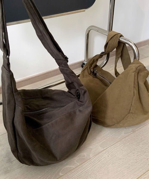 復古 慵懶 棉質 半月 斜背包 / 3色 - WHATEVER STUDIO